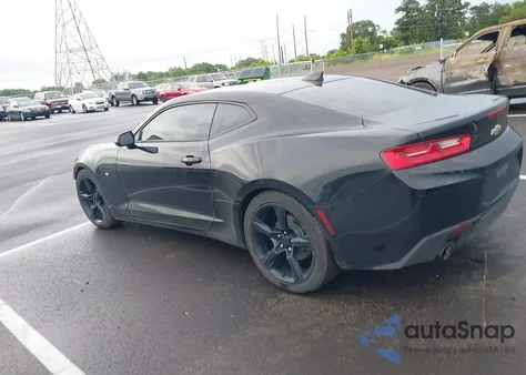 2018 Chevrolet Camaro 1Lt z USA, uszkodzony, nr VIN 1G1FB1RS7J0124212